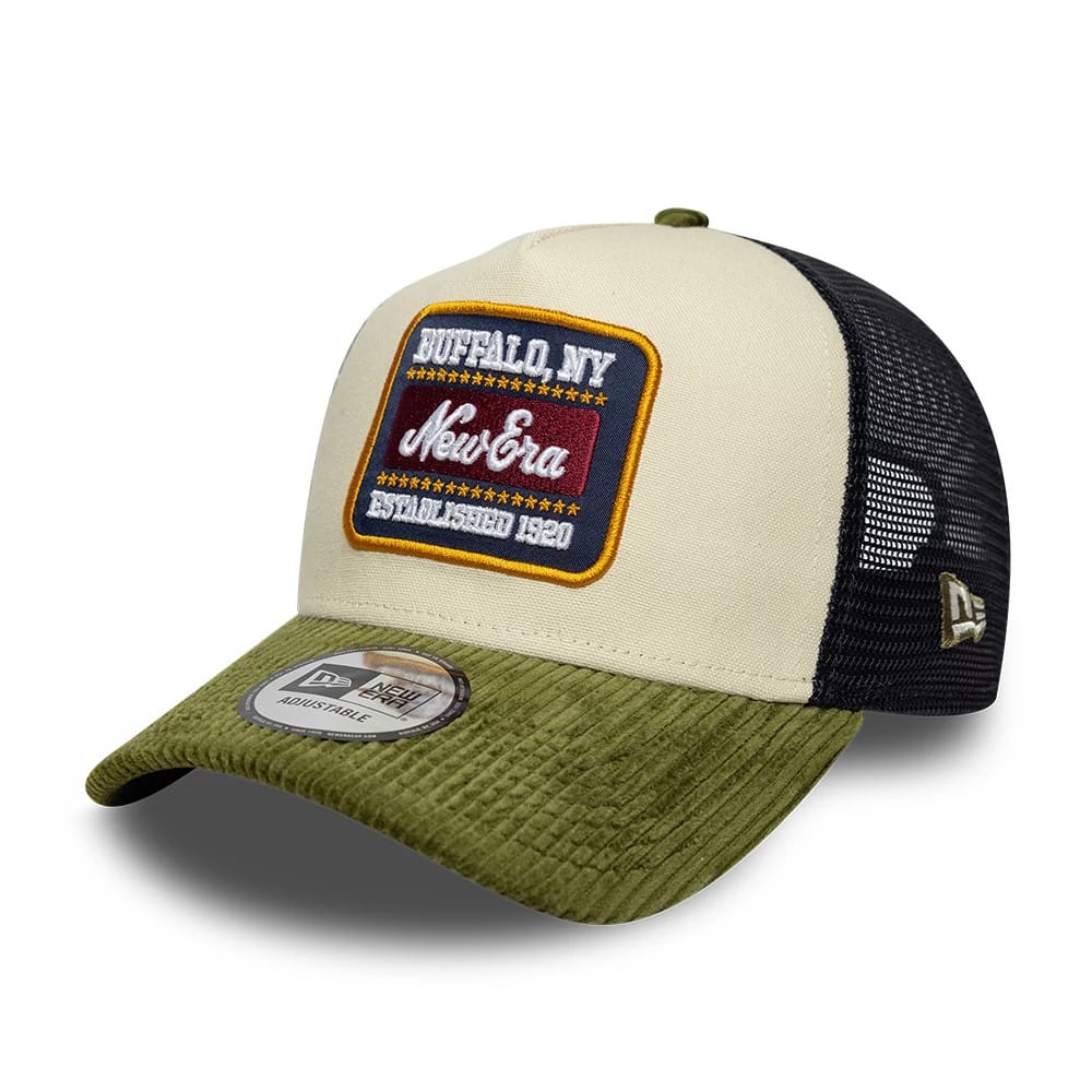 Nye caps